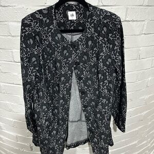 Cabi Chic Black and White Lace Cardigan size L